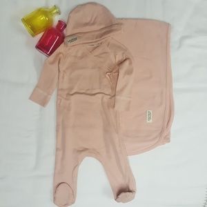 MARMAR Pink Tie Footie Matching Hat & Blanket